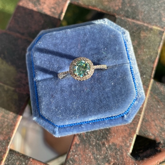 Blue / Green Moissanite diamond engagement halo ring - Picture 2 of 7